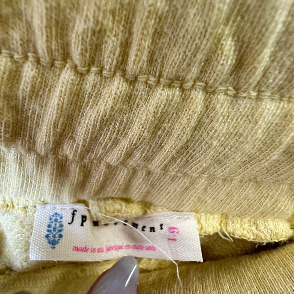 NWOT Free People Movement Freestyle Cropped Pants Mustard Yellow - Size Large - Picture 5 of 7